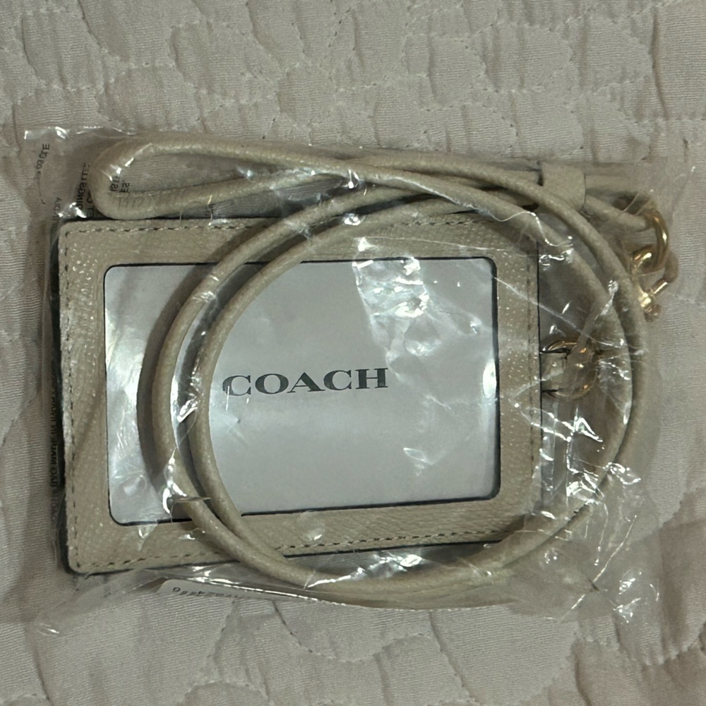 COACH WALLET/LANYARD BRAND NEW